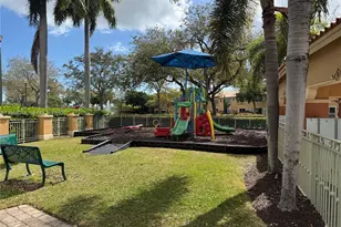 4957 Tradewinds Ter, Dania Beach, FL 33312 - Photo 39