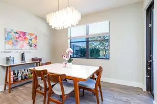 10034 W 32nd Ln, Hialeah, FL 33018 - Photo 5