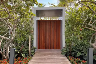 1000 S Pointe Dr, Miami Beach, FL 33139 - Photo 11