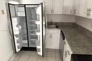 7725 SW 86th St, Miami, FL 33143 - Photo 9