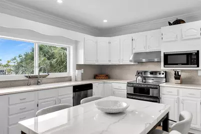 187 Plantation Ave, Plantation Key, FL 33070 - Photo 13