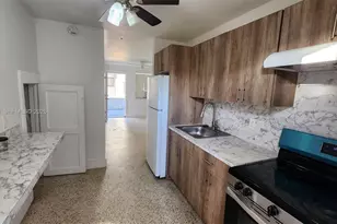 329 SW 6th Ave, Miami, FL 33130 - Photo 7