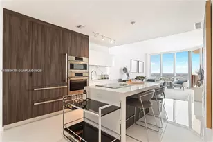 851 NE 1st Ave, Miami, FL 33132 - Photo 3