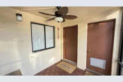 410 Lakeview Dr #103, Weston, FL 33326 - Photo 3