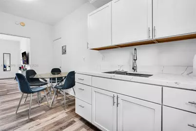 1009 Meridian Ave #15, Miami Beach, FL 33139 - Photo 11