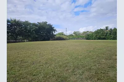 12981 Kapok Ln, Davie, FL 33330 - Photo 1
