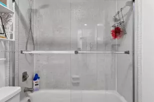 8150 W McNab Rd, Tamarac, FL 33321 - Photo 19