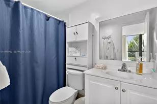 8150 W McNab Rd, Tamarac, FL 33321 - Photo 23