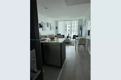 500 Brickell Ave #1704, Miami, FL 33131 - Photo 3