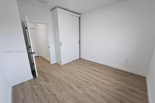 215 NW 13th Pl, Florida City, FL 33034 - Photo 23