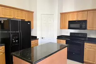 1932 SE 24th Ave, Homestead, FL 33035 - Photo 3