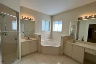 1932 SE 24th Ave, Homestead, FL 33035 - Photo 7