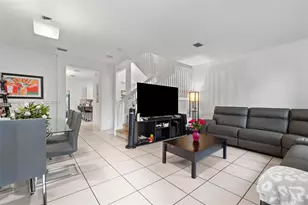 582 NE 207th St, Miami, FL 33179 - Photo 3