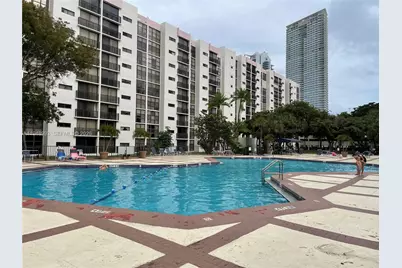 16919 N Bay Rd #104, Sunny Isles Beach, FL 33160 - Photo 33