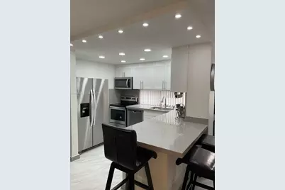 16919 N Bay Rd #104, Sunny Isles Beach, FL 33160 - Photo 5