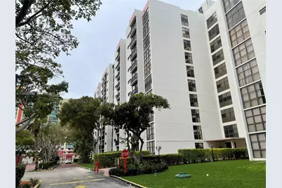 16919 N Bay Rd #104, Sunny Isles Beach, FL 33160 - Photo 35