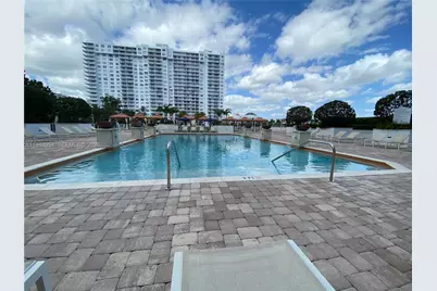 2851 NE 183rd St #303E, Aventura, FL 33160 - Photo 37