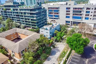 235 SW 17th Rd, Miami, FL 33129 - Photo 19