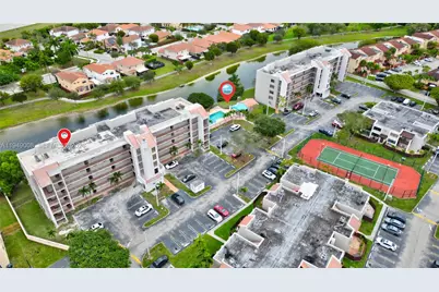 10155 NW 9th St Cir #4-401, Miami, FL 33172 - Photo 29