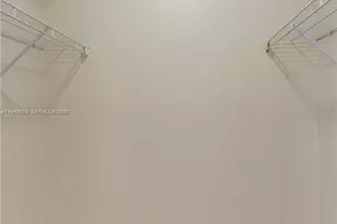 10155 NW 9th St Cir, Miami, FL 33172 - Photo 27