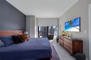 45 SW 9th St, Miami, FL 33130 - Photo 7