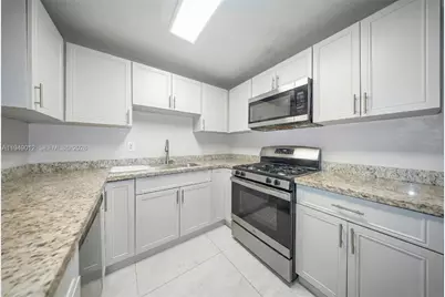 6971 SW 24th St, Miramar, FL 33023 - Photo 9