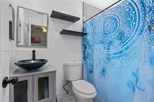 8009 NW 29th St, Sunrise, FL 33322 - Photo 15