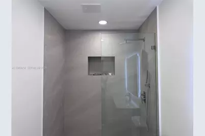 1706 N 45th Ave #1, Hollywood, FL 33021 - Photo 9