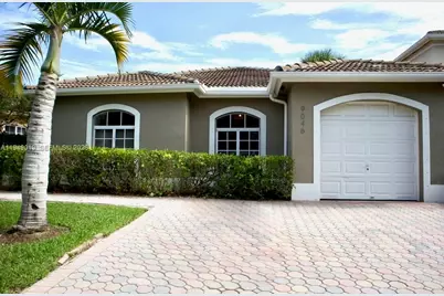 9046 SW 160th Ter, Palmetto Bay, FL 33157 - Photo 1
