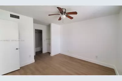 4581 W McNab Rd #15, Pompano Beach, FL 33069 - Photo 9