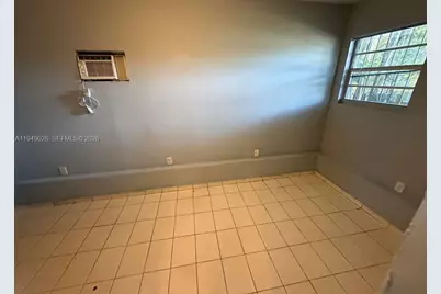 8201 NW 5th Ct #BACK, Miami, FL 33150 - Photo 9