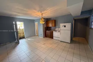8201 NW 5th Ct, Miami, FL 33150 - Photo 3