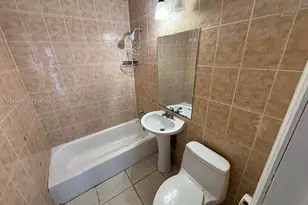 8201 NW 5th Ct, Miami, FL 33150 - Photo 7