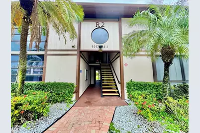 9411 S Belfort Cir #208, Tamarac, FL 33321 - Photo 5