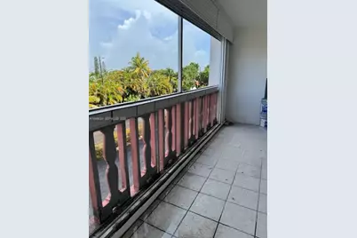 215 SE 3rd Ave #307B, Hallandale Beach, FL 33009 - Photo 31
