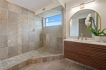 3076 McDonald St #B, Miami, FL 33133 - Photo 15