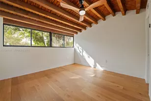 3076 McDonald St, Miami, FL 33133 - Photo 17