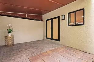 3076 McDonald St, Miami, FL 33133 - Photo 21