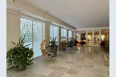 225 Collins Ave #6J, Miami Beach, FL 33139 - Photo 9