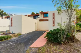7707 SW 105th Pl, Miami, FL 33173 - Photo 7