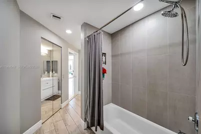 21150 Point Pl #702, Aventura, FL 33180 - Photo 39