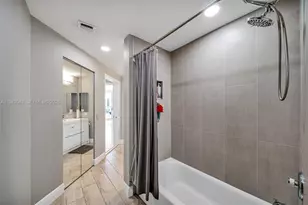 21150 Point Pl, Aventura, FL 33180 - Photo 39