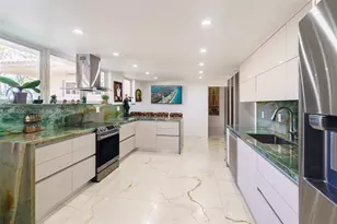 205 Ocean Blvd, Golden Beach, FL 33160 - Photo 31