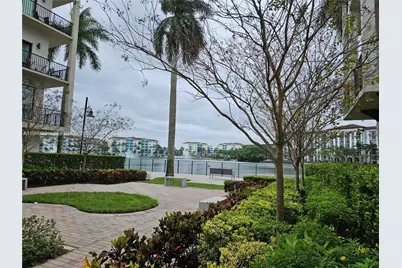 4670 NW 84th Ave #42, Doral, FL 33166 - Photo 3