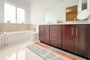 17931 SW 152nd Ave, Miami, FL 33187 - Photo 11