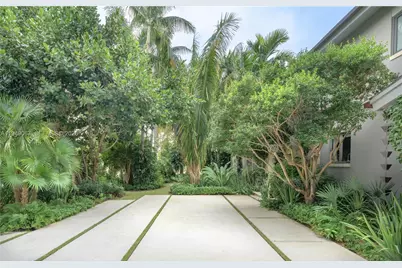 6840 Sunrise Pl, Coral Gables, FL 33133 - Photo 3