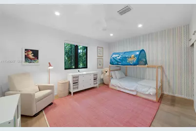 6840 Sunrise Pl, Coral Gables, FL 33133 - Photo 21