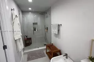 201 Crandon Blvd, Key Biscayne, FL 33149 - Photo 7