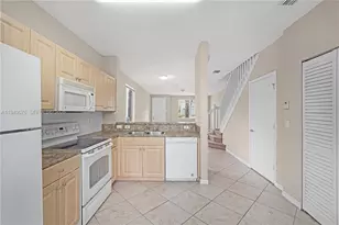 3533 Sonoma Dr, Riviera Beach, FL 33404 - Photo 7