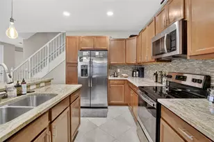 5208 Falcon Trl, Davie, FL 33314 - Photo 13